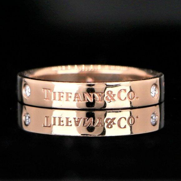 18818 Tiffany & Co 18k Rose Gold Round Diamond 4mm Logo Ring Band Size 8.75 - Picture 1 of 5